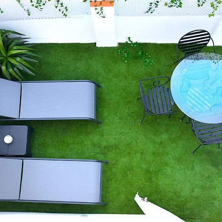 Downtown Apartment With Private Terrace & Jacuzzi إشبيلية المظهر الخارجي الصورة