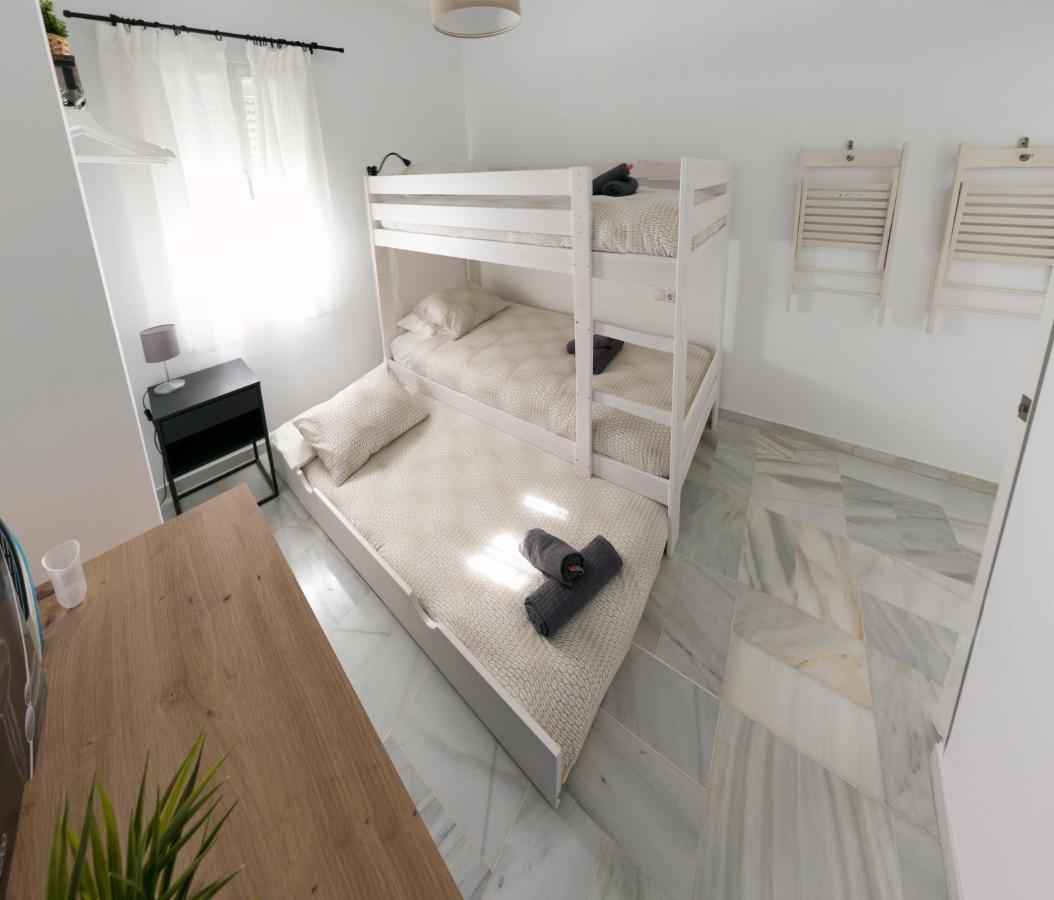 Downtown Apartment With Private Terrace & Jacuzzi إشبيلية المظهر الخارجي الصورة